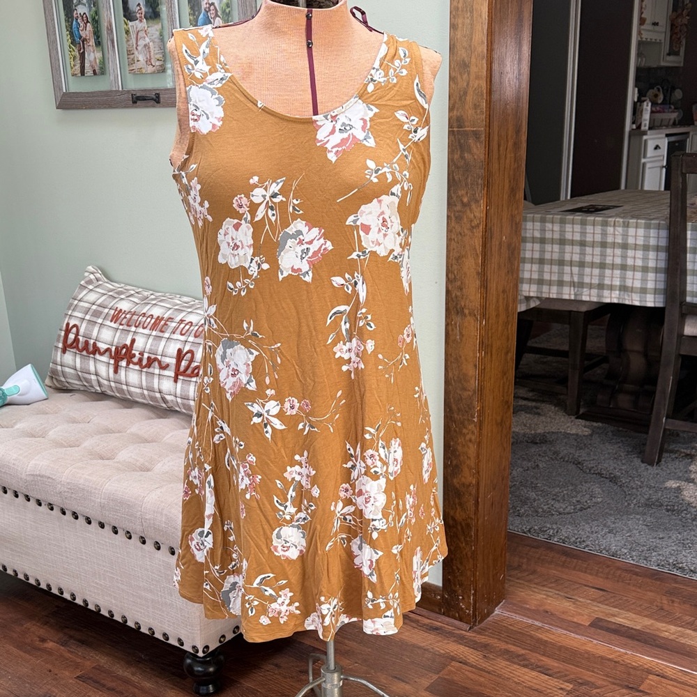 Maurices Chic Floral Sleeveless Dress in Mustard